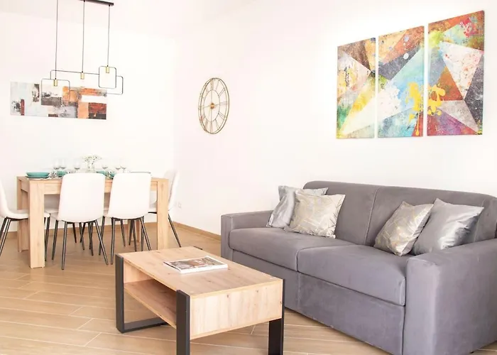 Apartment Luxury & Design Piramide *