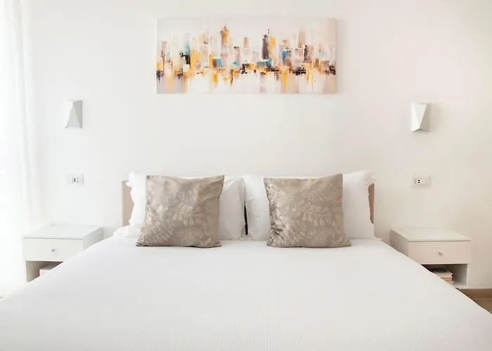 Luxury & Design Piramide Apartment