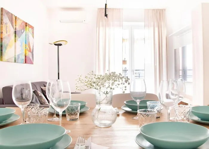 Luxury & Design Piramide *