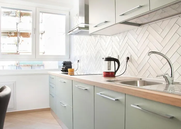 Luxury & Design Piramide Apartment Rome