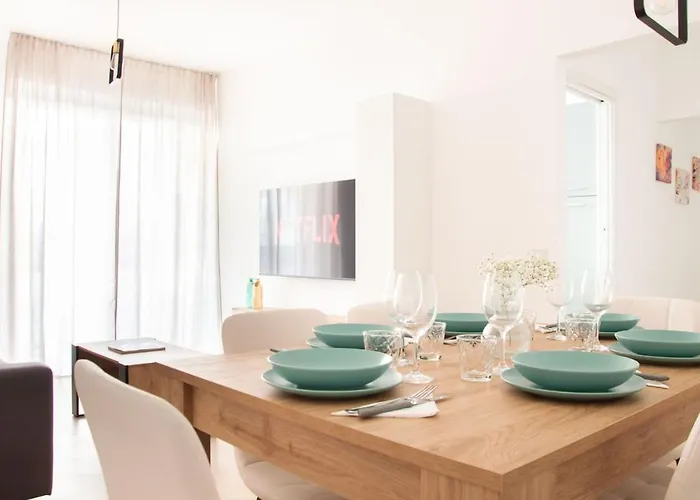 Luxury & Design Piramide *